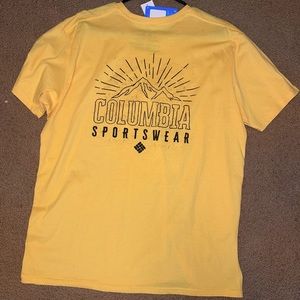 COLUMBIA T-SHIRT